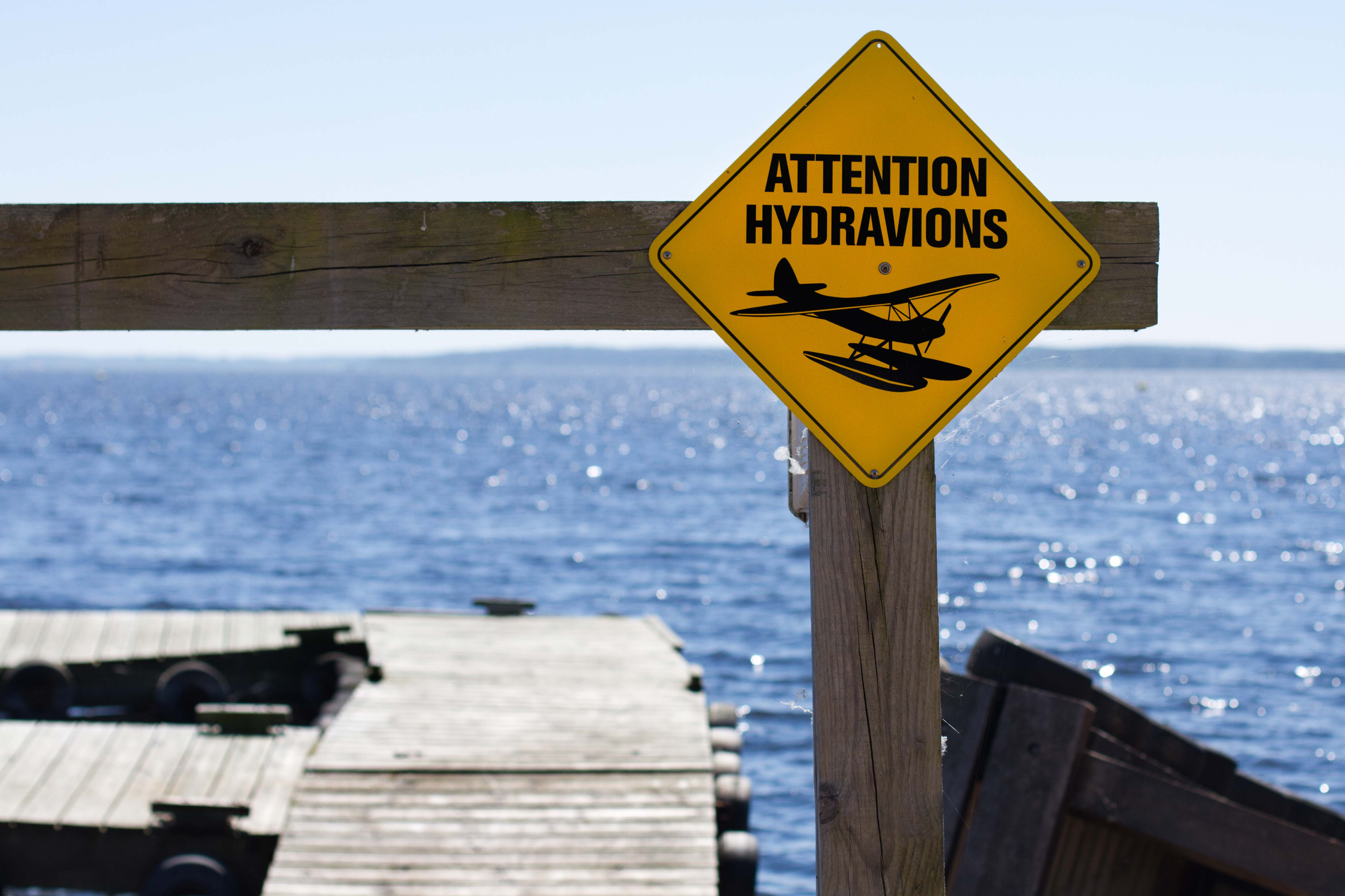Cuidado ¡Hidroaviones!: el lago de Biscarrosse es famoso por los amerizajes de los aviones.